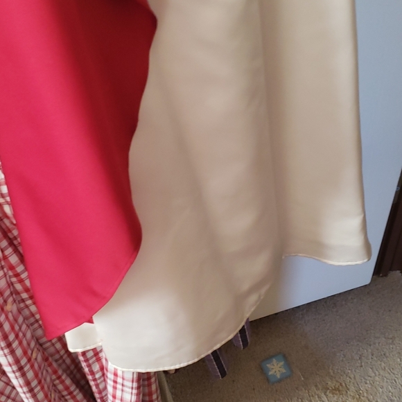 Dress - Picture 3 of 5